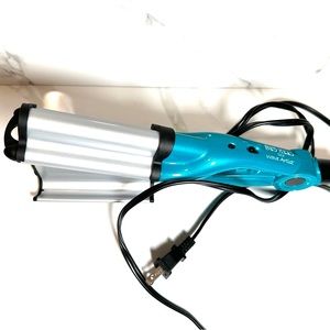 TIGI Bed Head Wave Artist Deep Waver for Beachy Waves